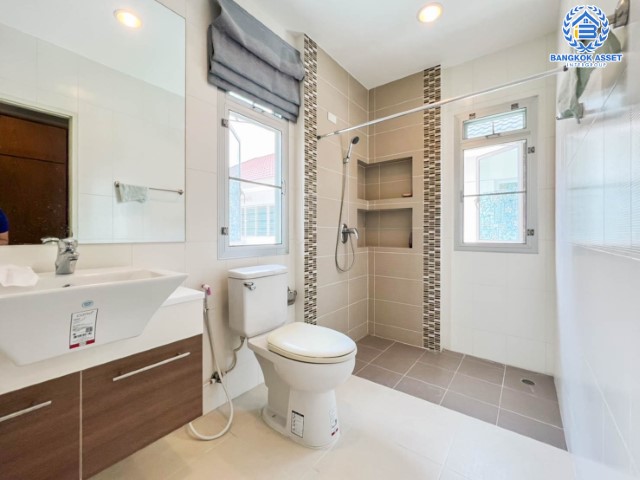 *****บ้านเดี่ยวมือสองนนทบุรี ม.ไลฟ์บางกอกบูเลอวาร์ด ราชพฤกษ์-รัตนาธิเบศร์ #หลังมุม เนื้อที่กว้างขวางถึง 69 ตร.ว. ฟังก์ชัน 3 ห้องนอน 4 ห้องน้ำ 2 ที่จอดรถ บนทำเลแห่งการเดินทาง ใกล้รถไฟฟ้าสายสีม่วง "สถานีท่าอิฐ" และทางด่วน "ศรีรัช" ห้ามพลาด!